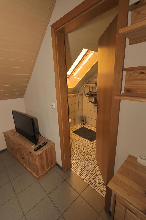 Harthausen  Pension Zum Paradies מראה חיצוני תמונה